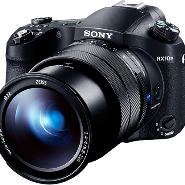 DSC-RX10M4